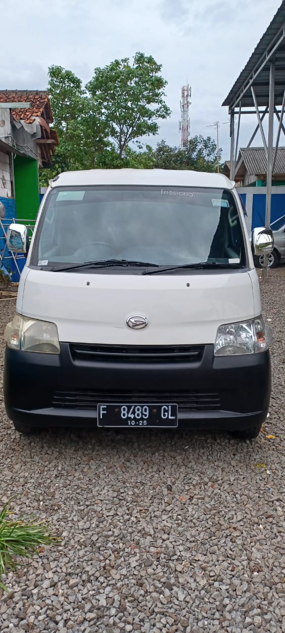 Second Hand 2014 Daihatsu Gran Max MB Second Hand 2014 Daihatsu Gran Max MB