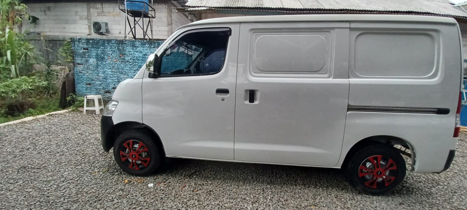 Dijual 2014 Daihatsu Gran Max MB Blind Van 1.3 STD Blind Van 1.3 STD Bekas