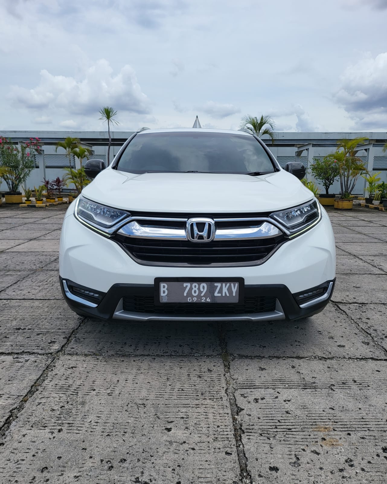 2019 Honda CR-V  1.5L Turbo Prestige 2019 Honda CR-V  1.5L Turbo Prestige