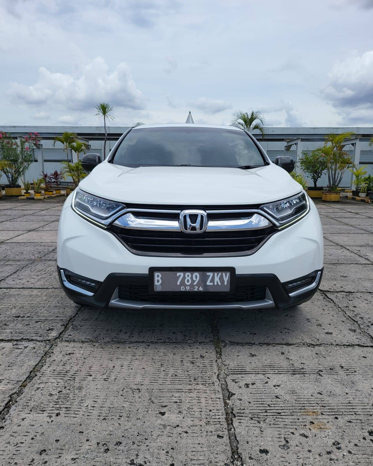 Beli mobil bekas