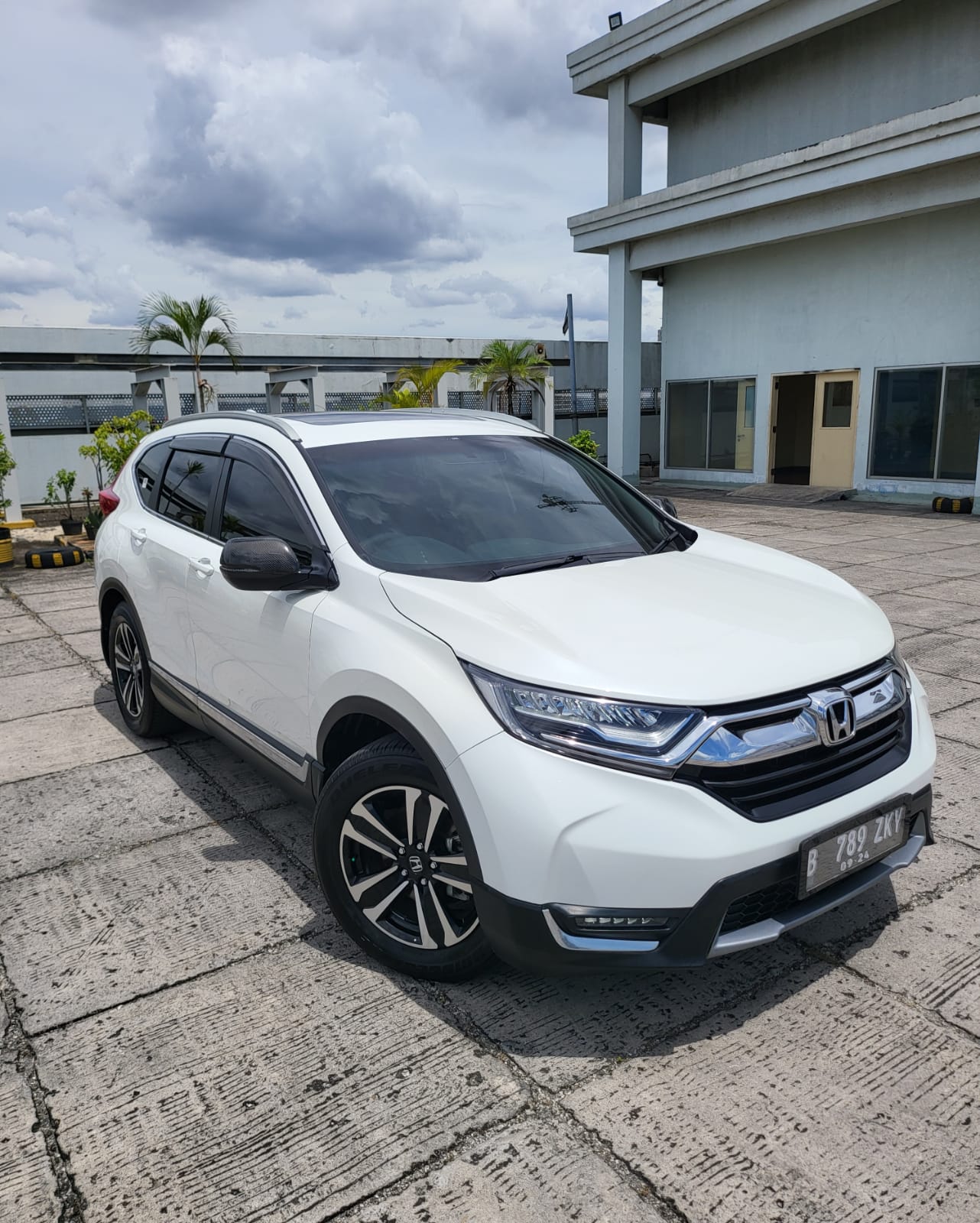 Second Hand 2019 Honda CR-V Second Hand 2019 Honda CR-V