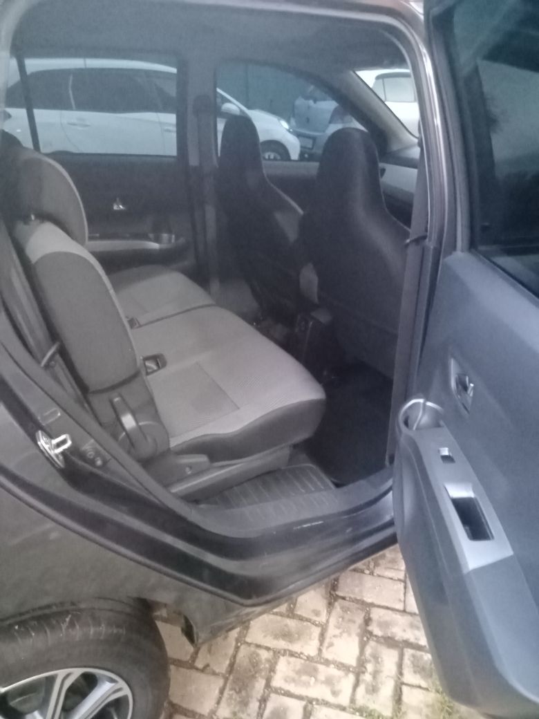 2019 Daihatsu Sigra 1.2 R AT 2019 Daihatsu Sigra 1.2 R AT