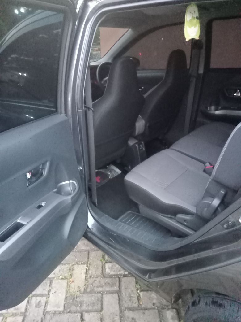 2019 Daihatsu Sigra 1.2 R AT 2019 Daihatsu Sigra 1.2 R AT