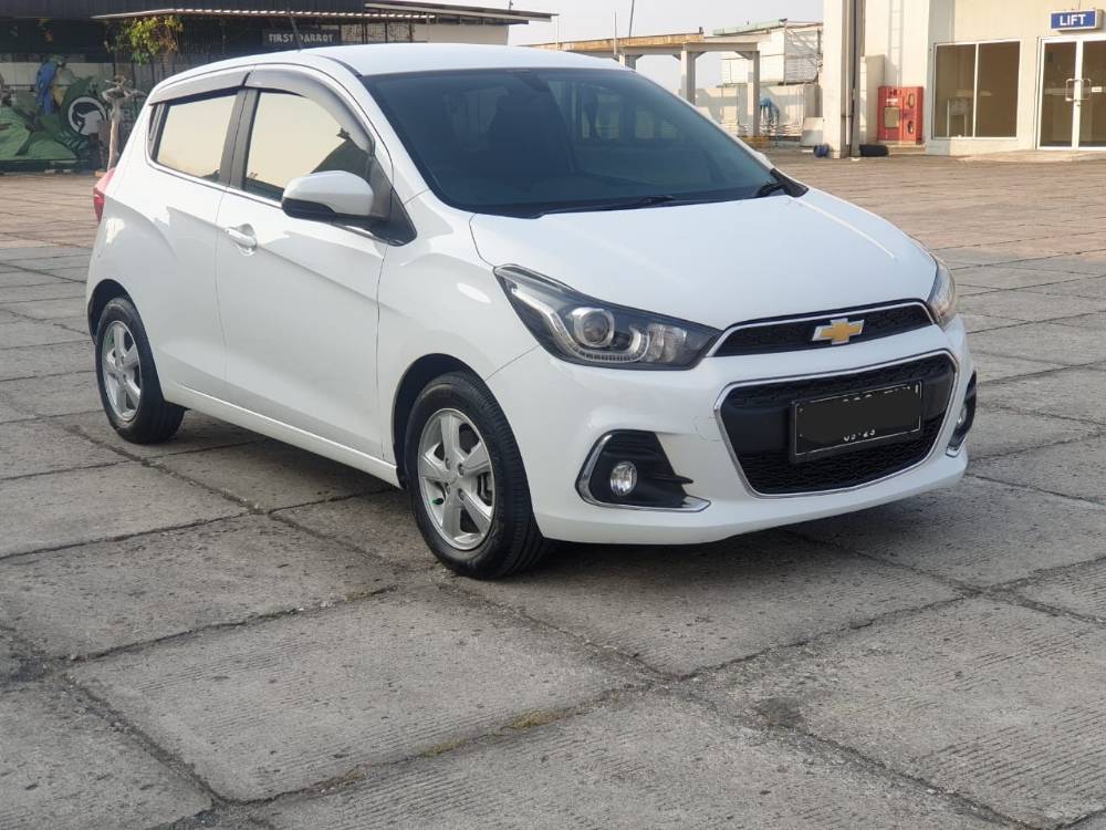 2017 Chevrolet Spark  1.4L LTZ CVT 1.4L LTZ CVT tua
