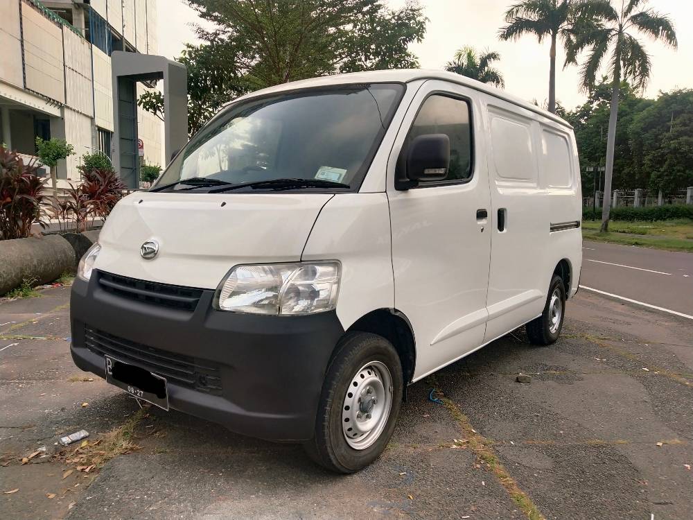 Beli mobil bekas