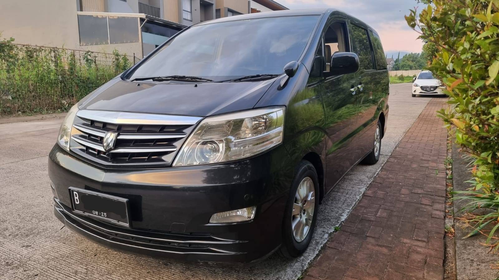 2005 Toyota Alphard 2005 Toyota Alphard
