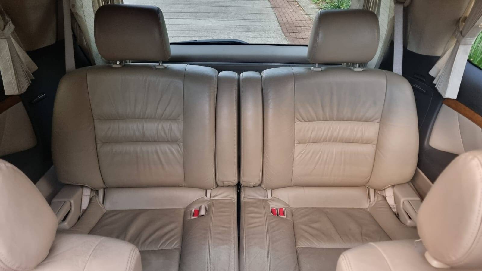 2005 Toyota Alphard 2005 Toyota Alphard