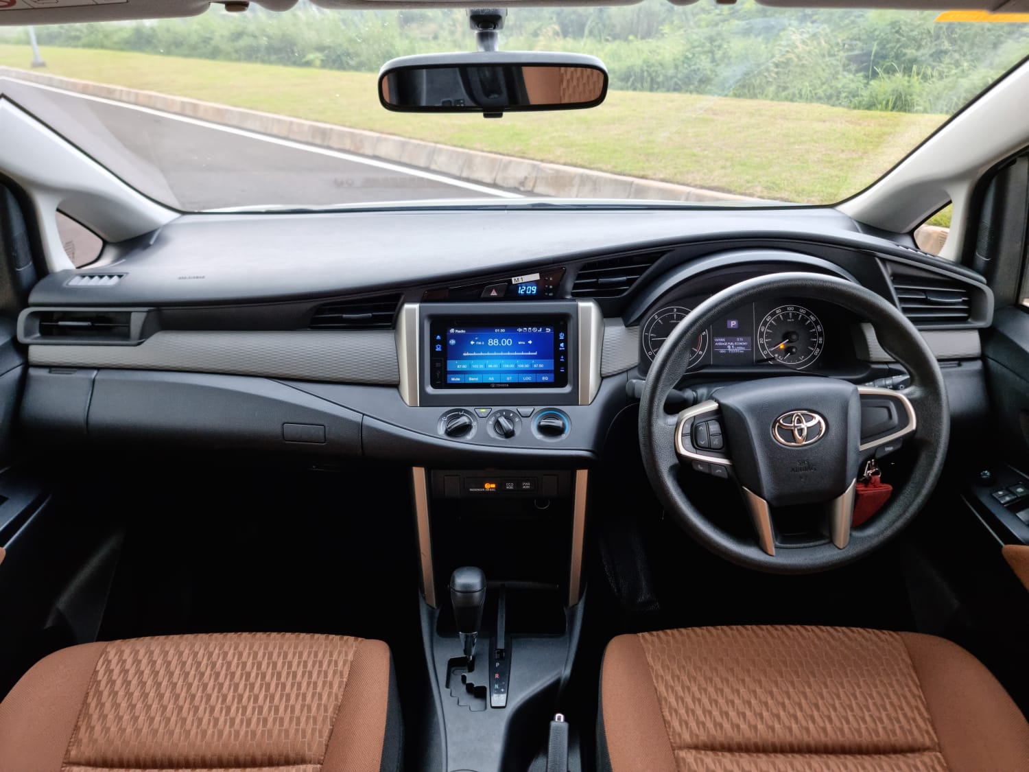 2018 Toyota Innova 2018 Toyota Innova