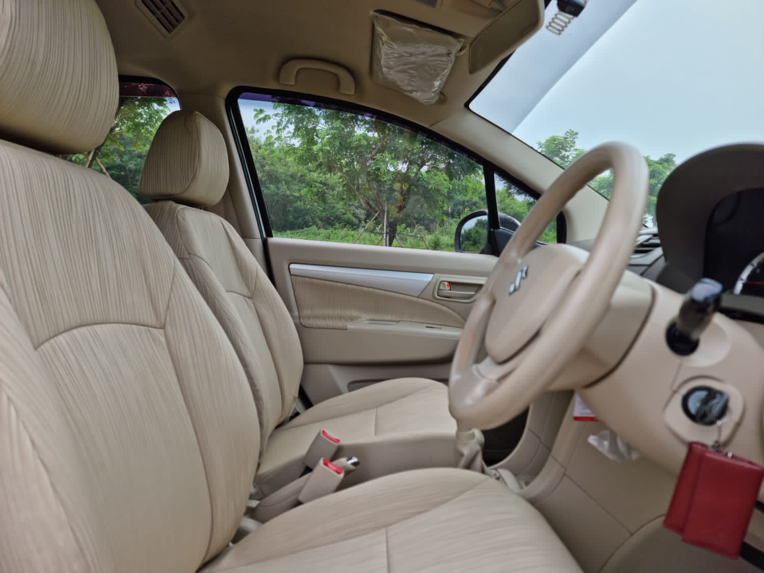 2014 Suzuki Ertiga 2014 Suzuki Ertiga