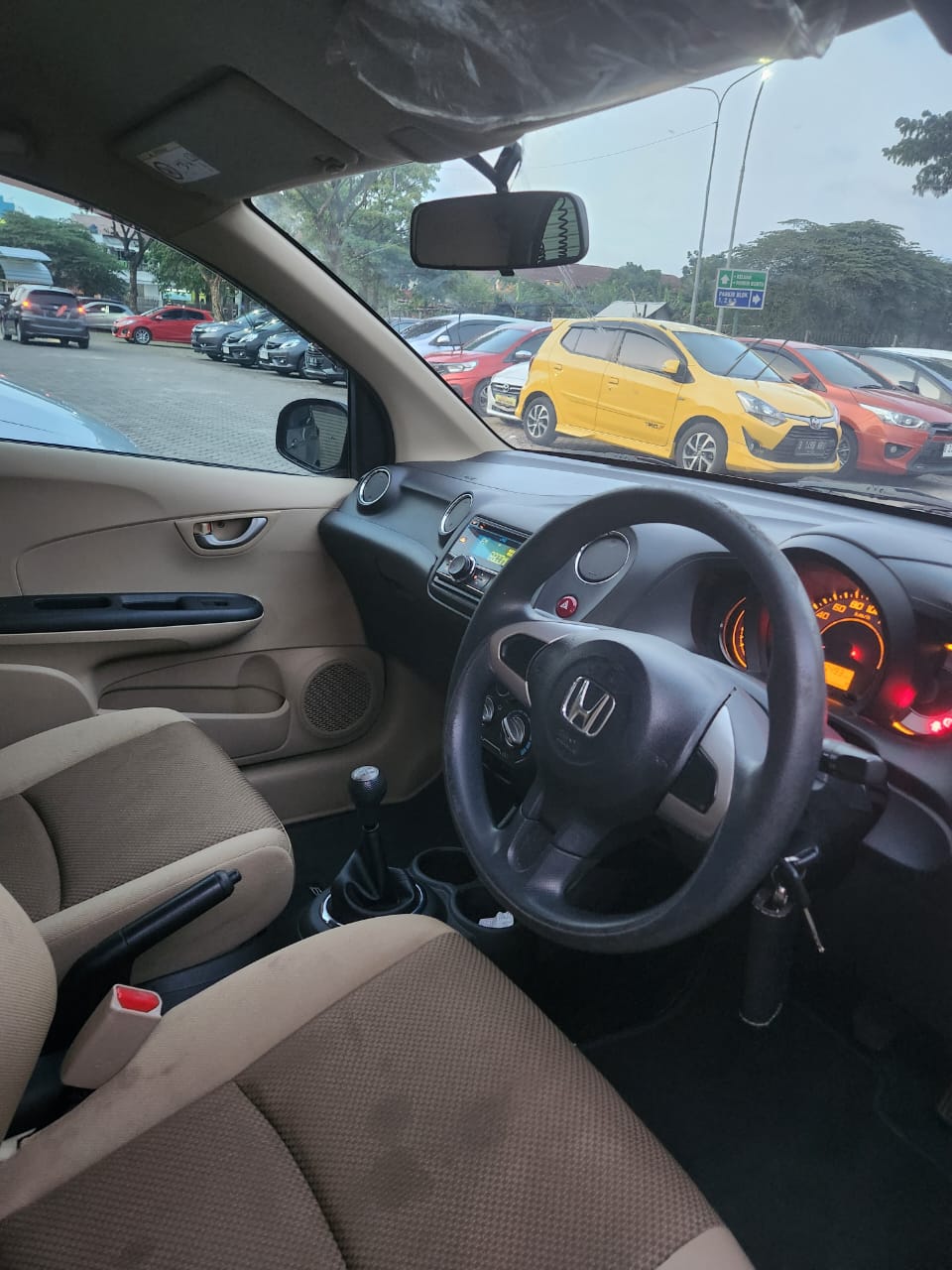 2015 Honda Brio 2015 Honda Brio