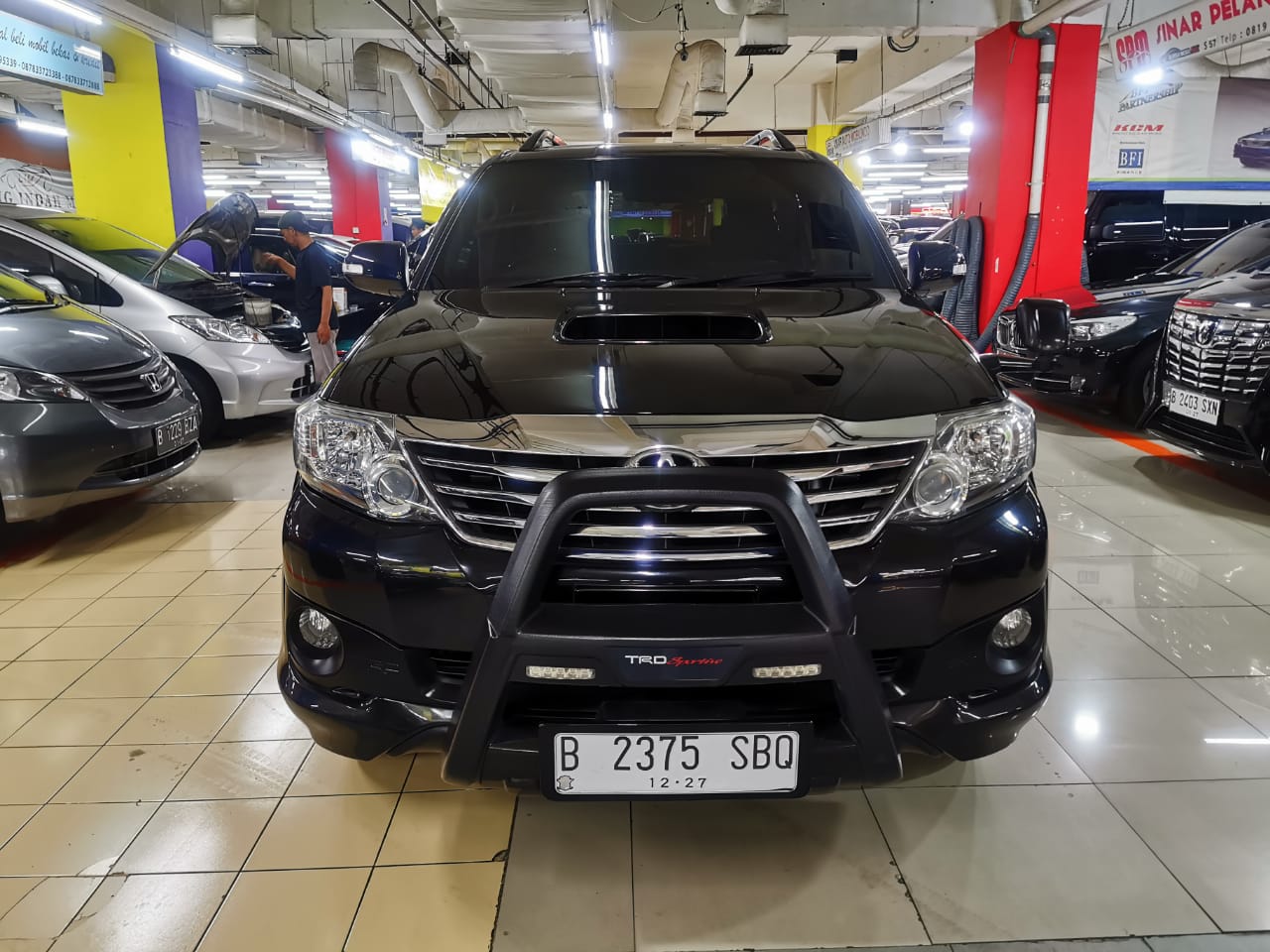 2012 Toyota Fortuner  2012 Toyota Fortuner