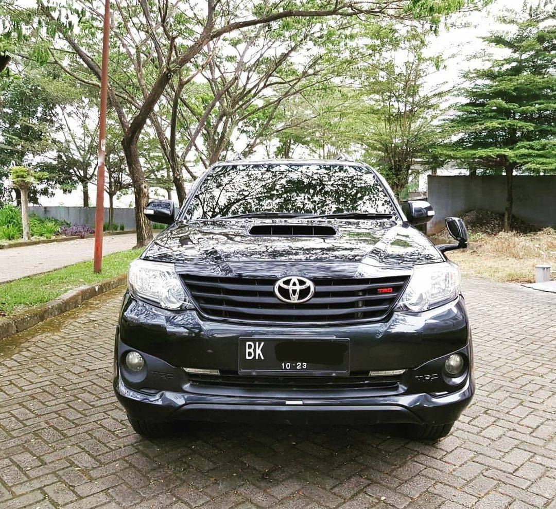 2013 Toyota Fortuner 2013 Toyota Fortuner