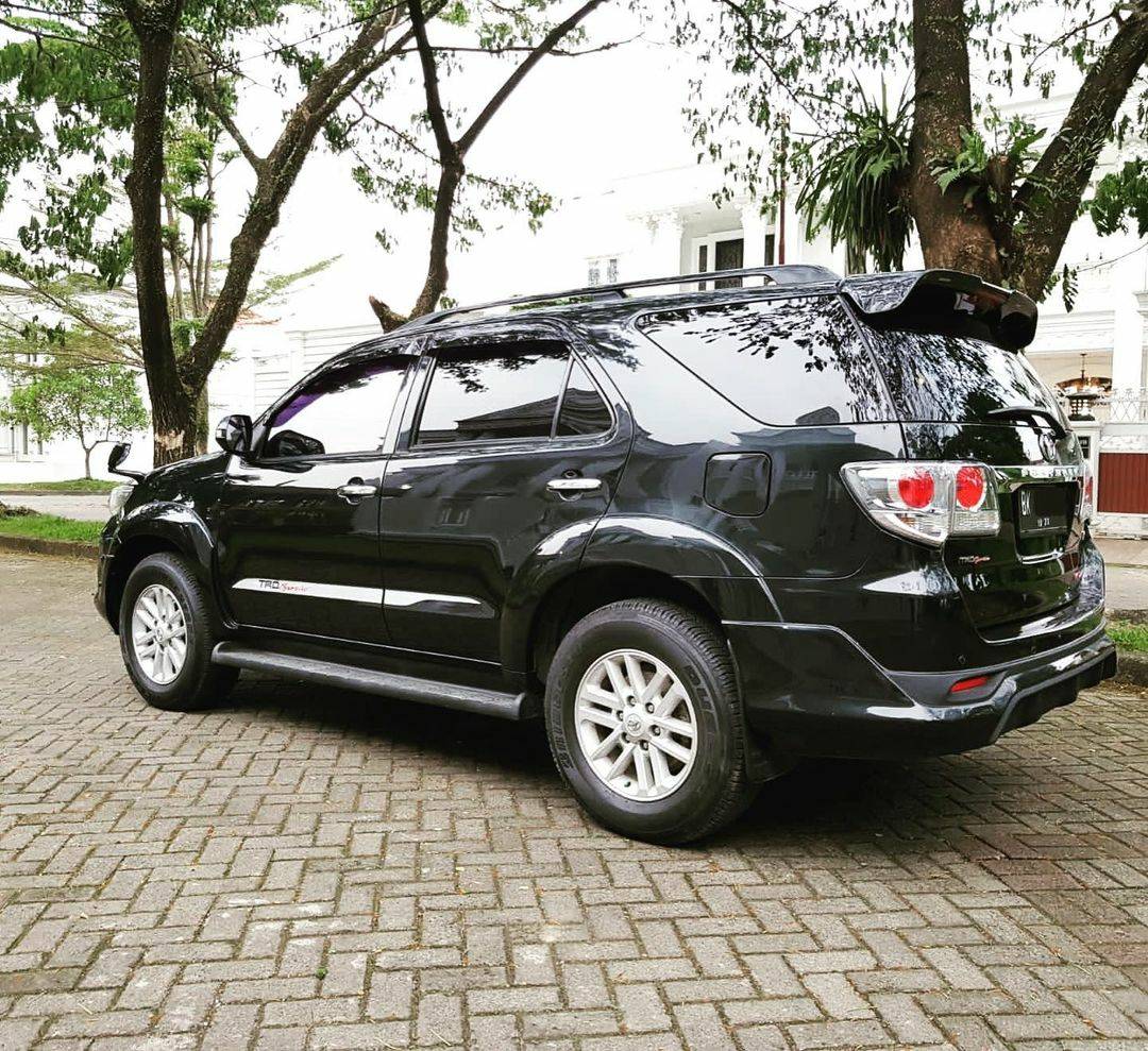 2013 Toyota Fortuner 2013 Toyota Fortuner