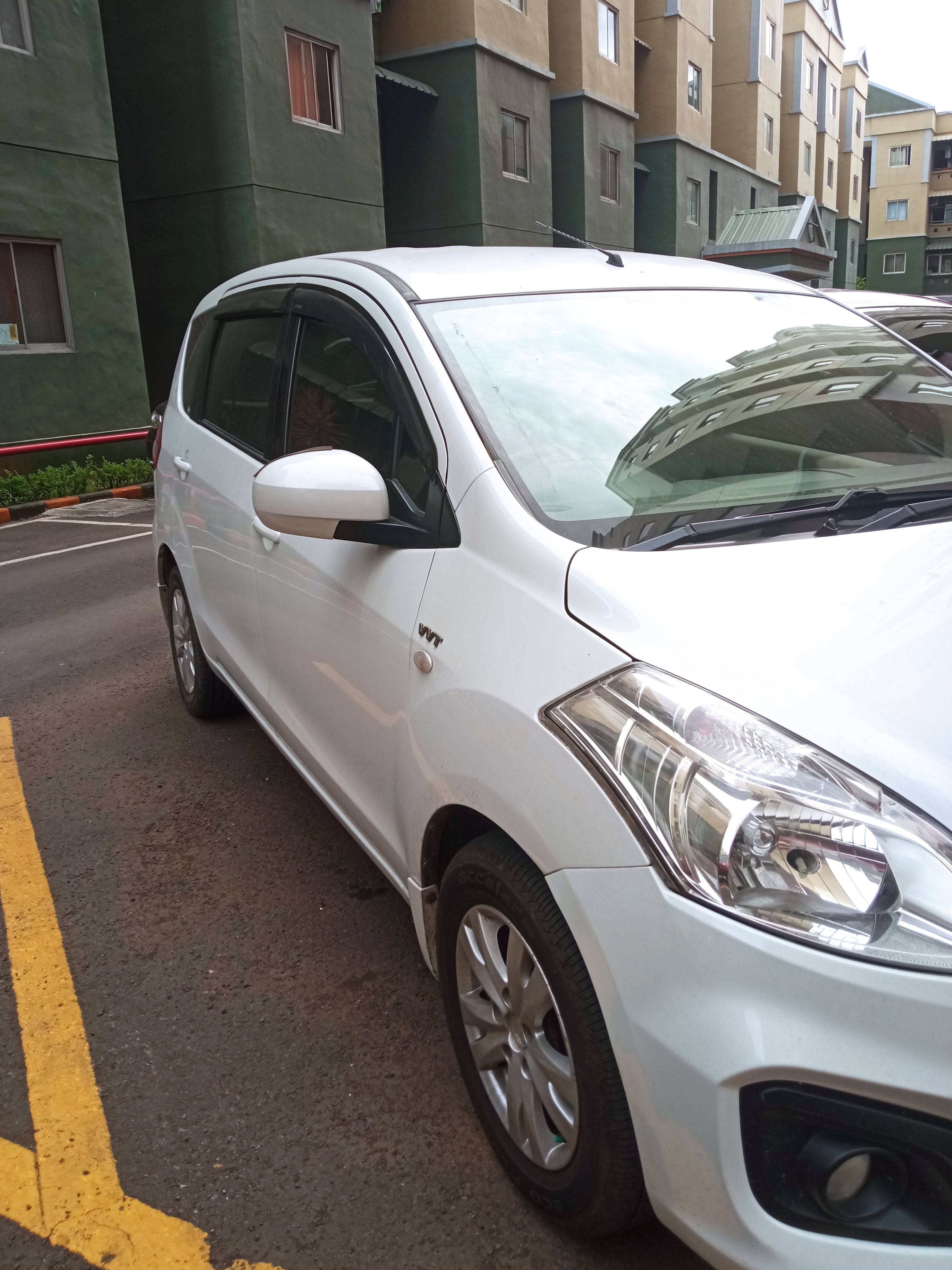 2018 Suzuki Ertiga  GL AT 2018 Suzuki Ertiga  GL AT