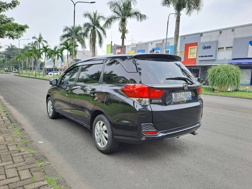 Old 2018 Honda Mobilio E CVT E CVT