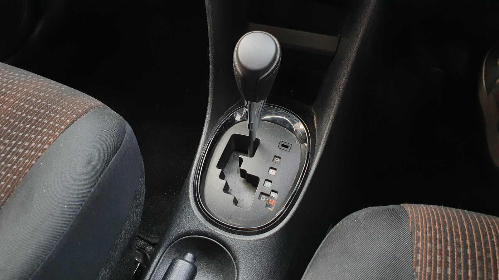 2016 Toyota Sienta 2016 Toyota Sienta