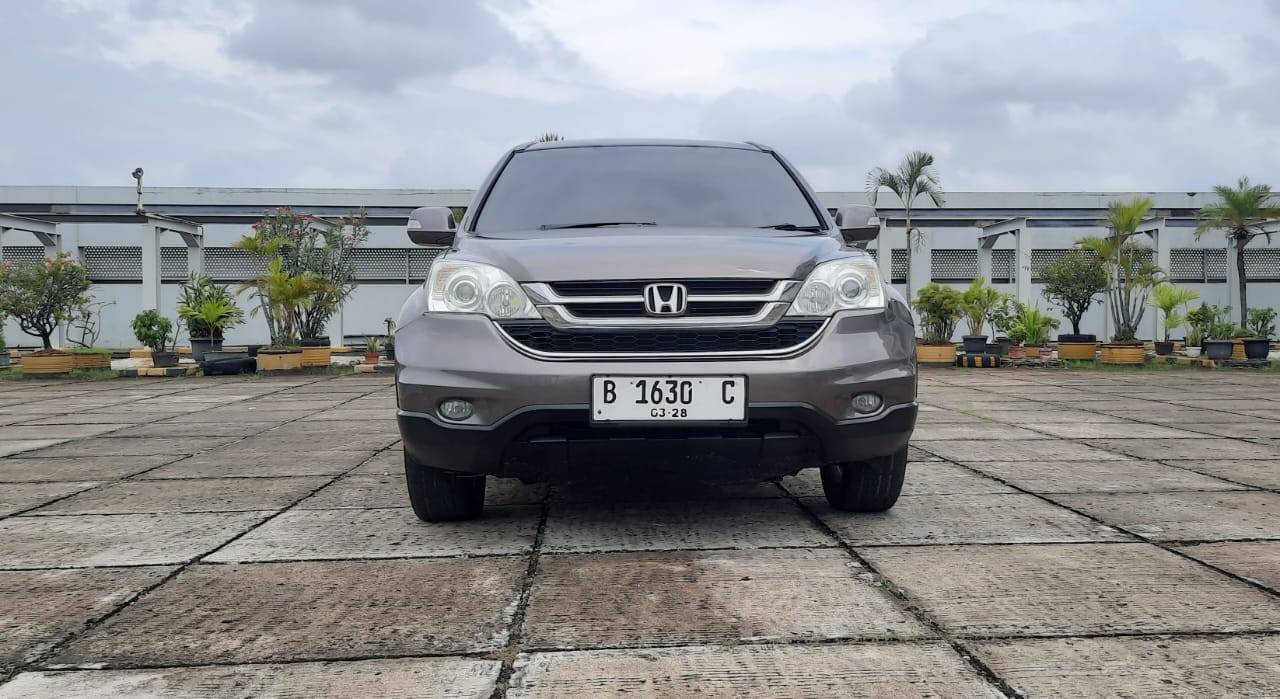 2011 Honda CR-V  2.4L AT 2.4L AT bekas