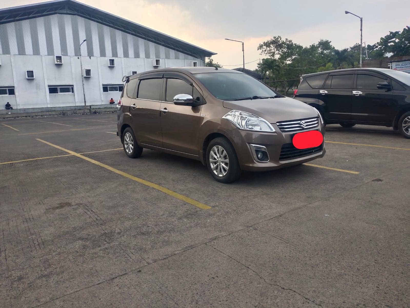 Second Hand 2013 Suzuki Ertiga Second Hand 2013 Suzuki Ertiga