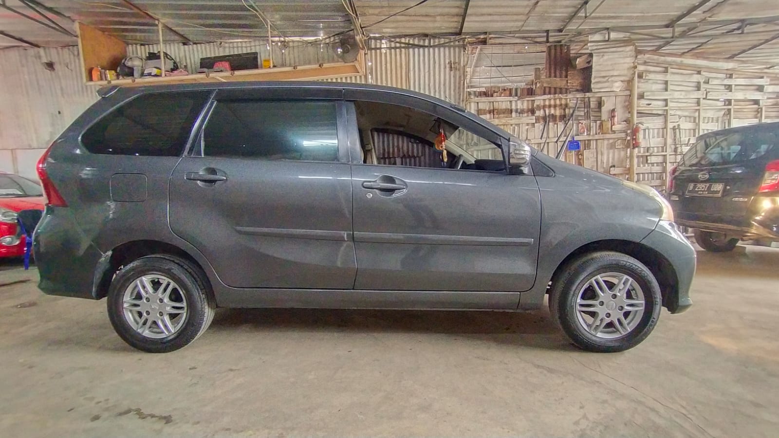 2012 Daihatsu Xenia 2012 Daihatsu Xenia