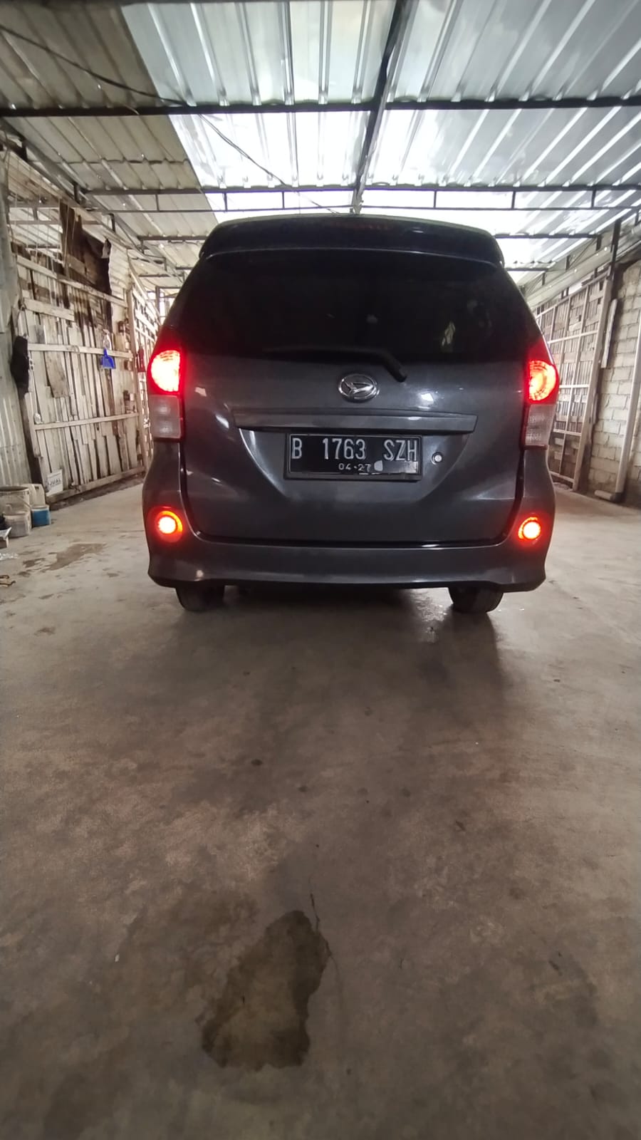 2012 Daihatsu Xenia 2012 Daihatsu Xenia