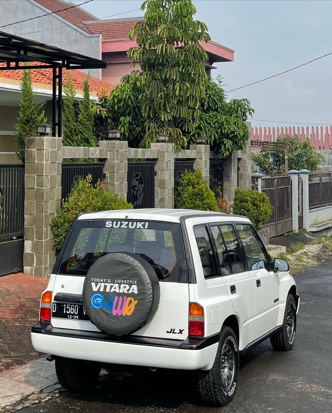 2000 Suzuki Vitara Brezza 2000 Suzuki Vitara Brezza
