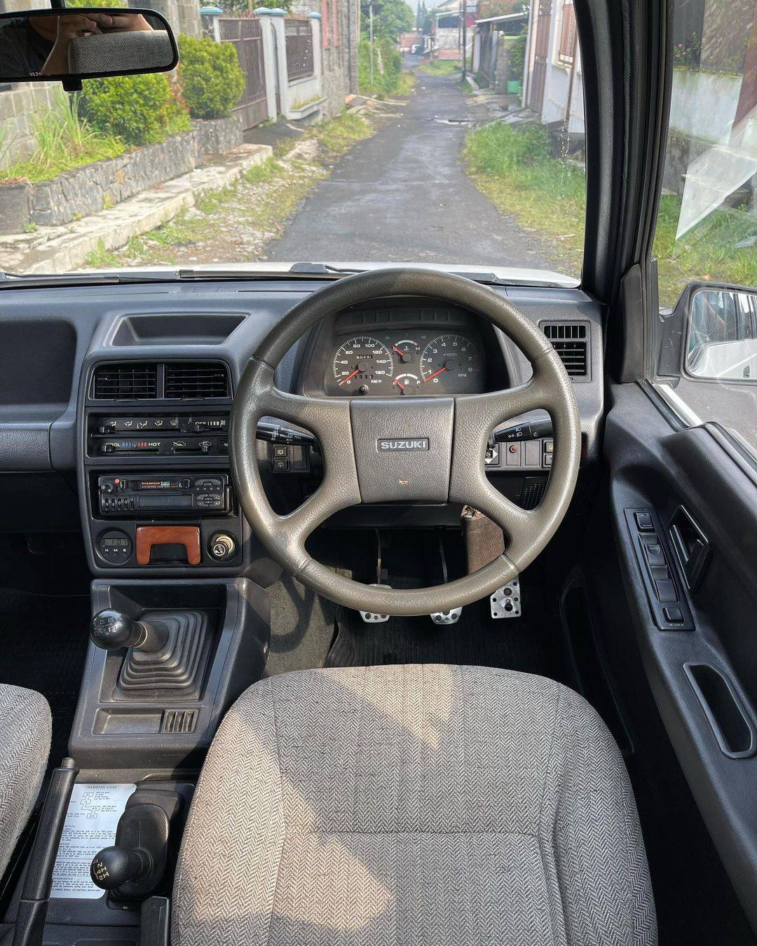 2000 Suzuki Vitara Brezza 2000 Suzuki Vitara Brezza