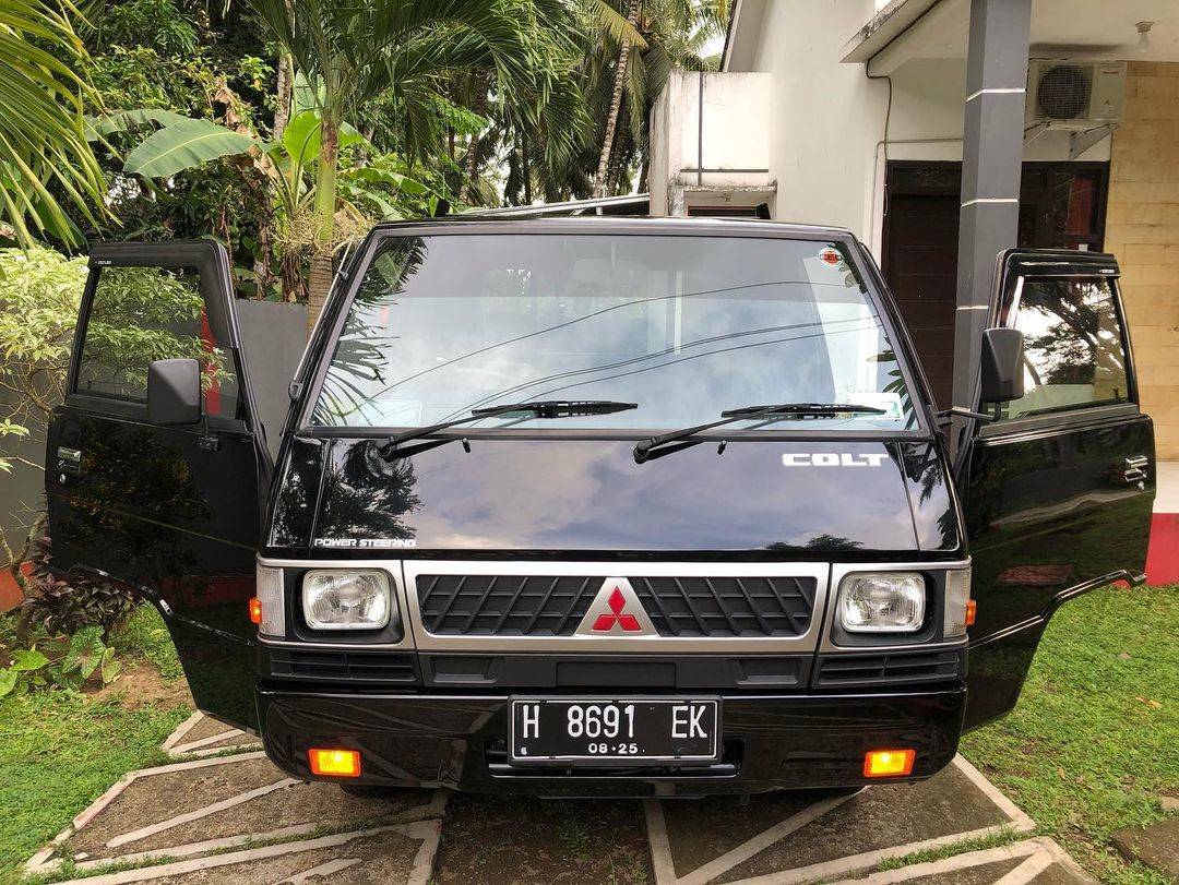 2020 Mitsubishi Colt L300 Bekas 2020 Mitsubishi Colt L300 Bekas