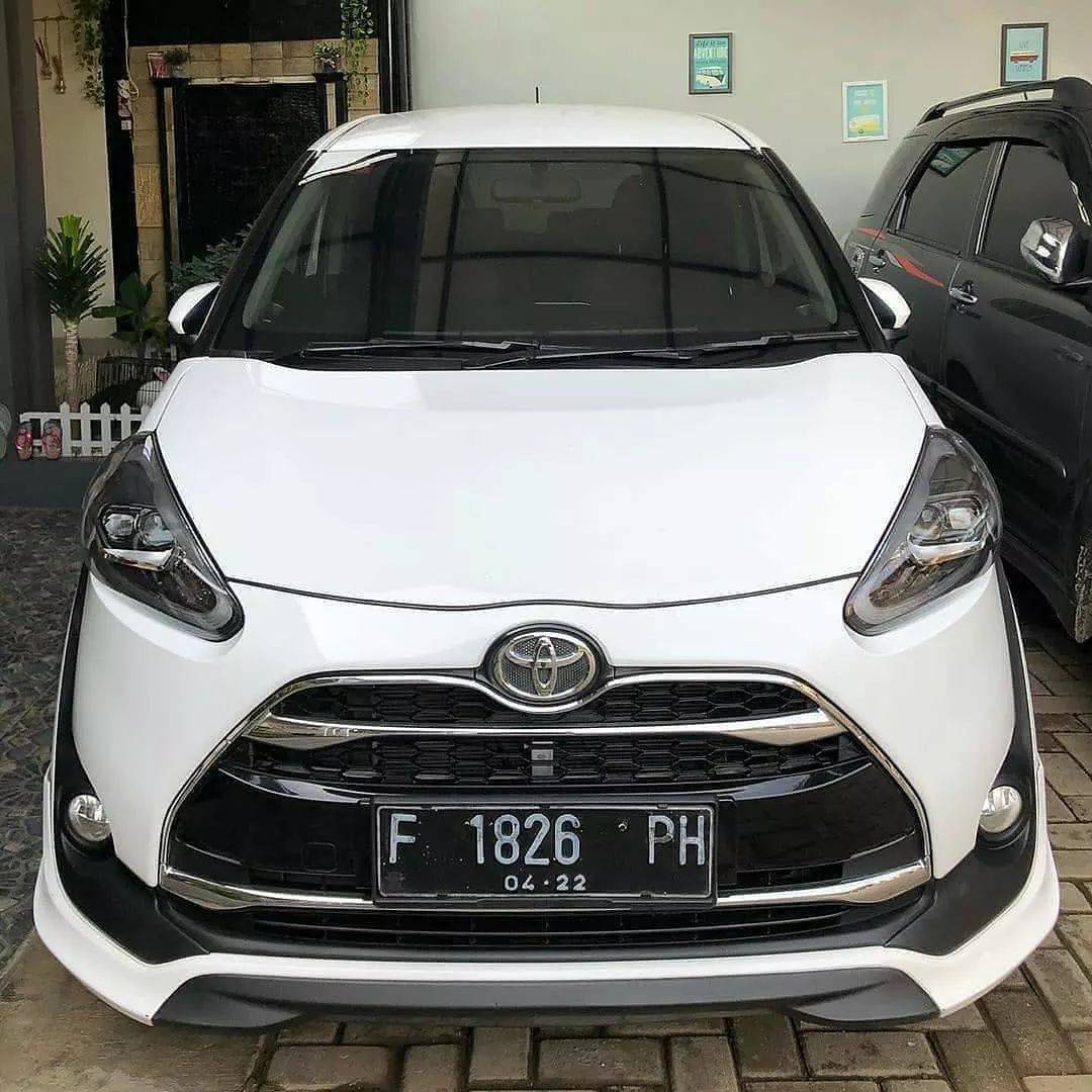 Second Hand 2017 Toyota Sienta Second Hand 2017 Toyota Sienta