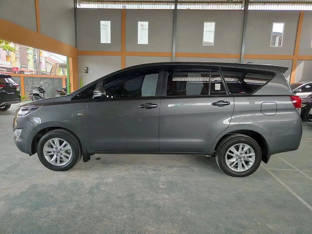 2020 Toyota Kijang Innova Bekas 2020 Toyota Kijang Innova Bekas