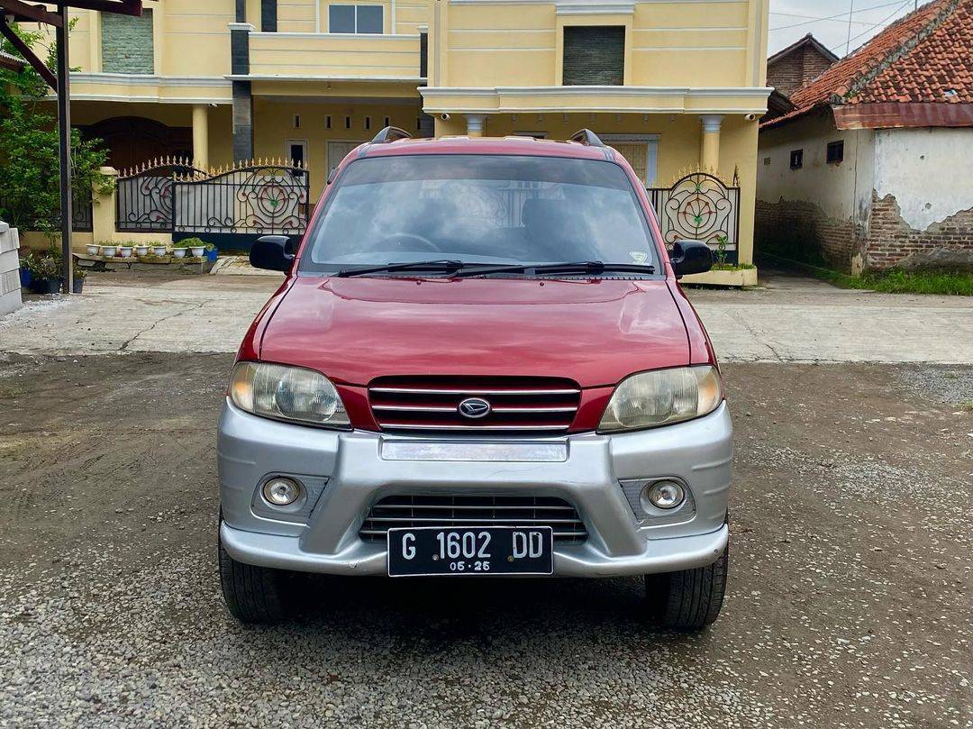 Second Hand 2000 Daihatsu Taruna Second Hand 2000 Daihatsu Taruna