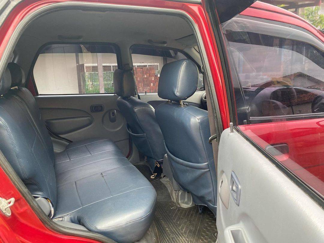 2000 Daihatsu Taruna 2000 Daihatsu Taruna