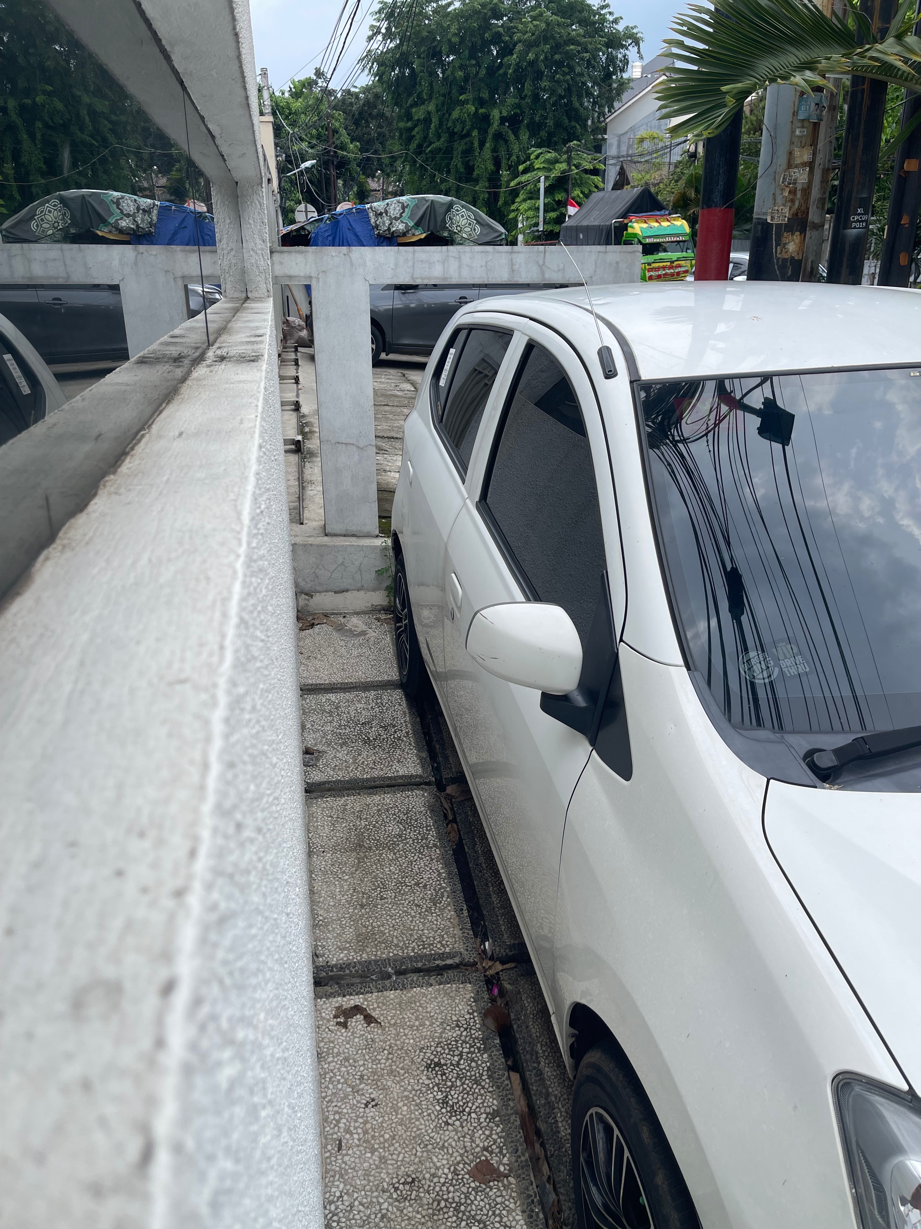 2018 Daihatsu Ayla  2018 Daihatsu Ayla