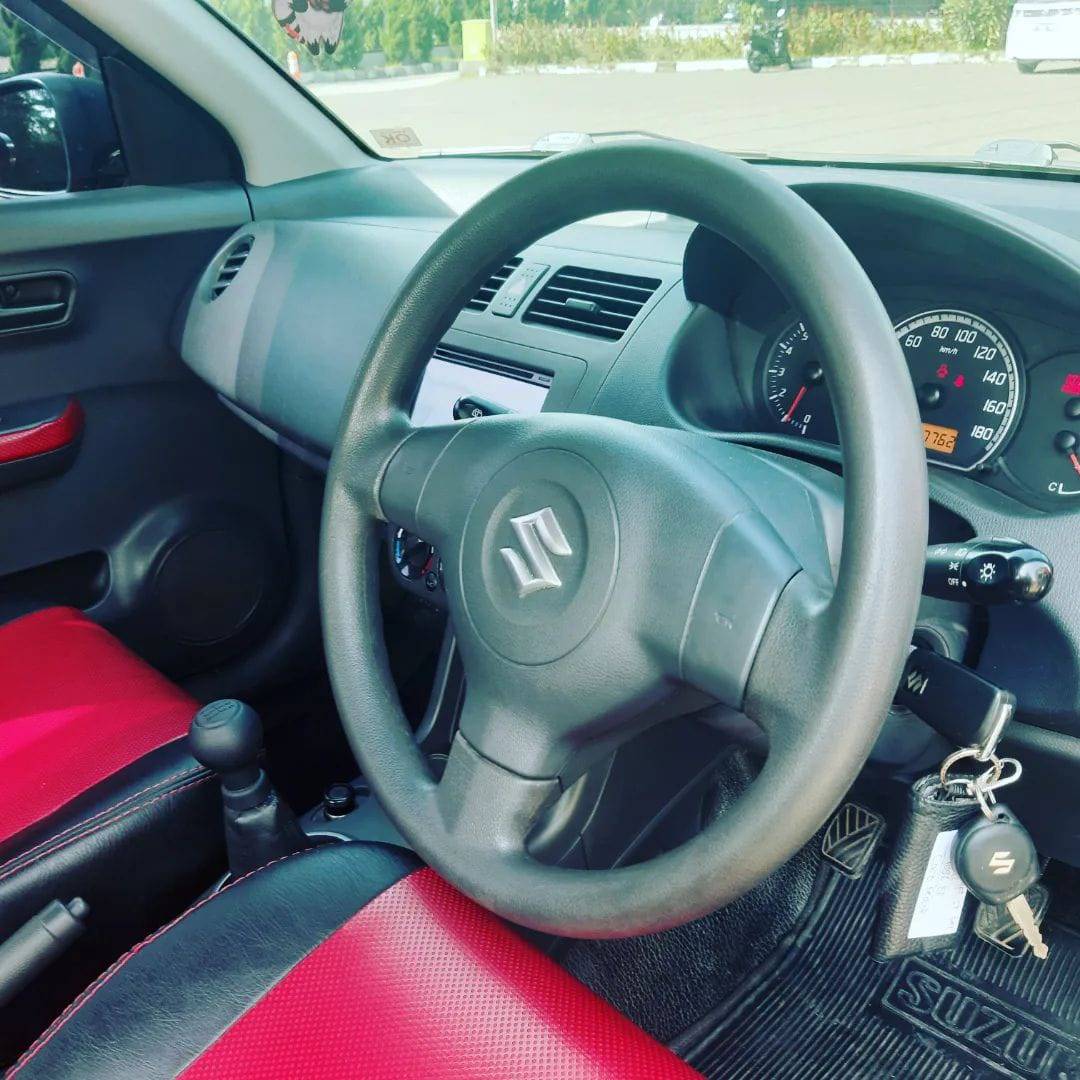 2011 Suzuki Swift 2011 Suzuki Swift