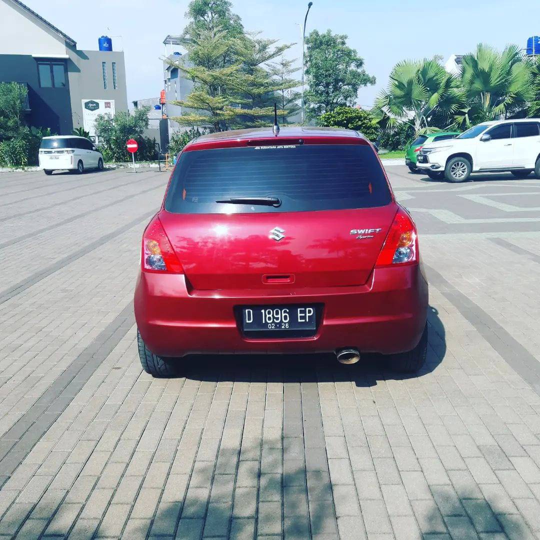 2011 Suzuki Swift 2011 Suzuki Swift