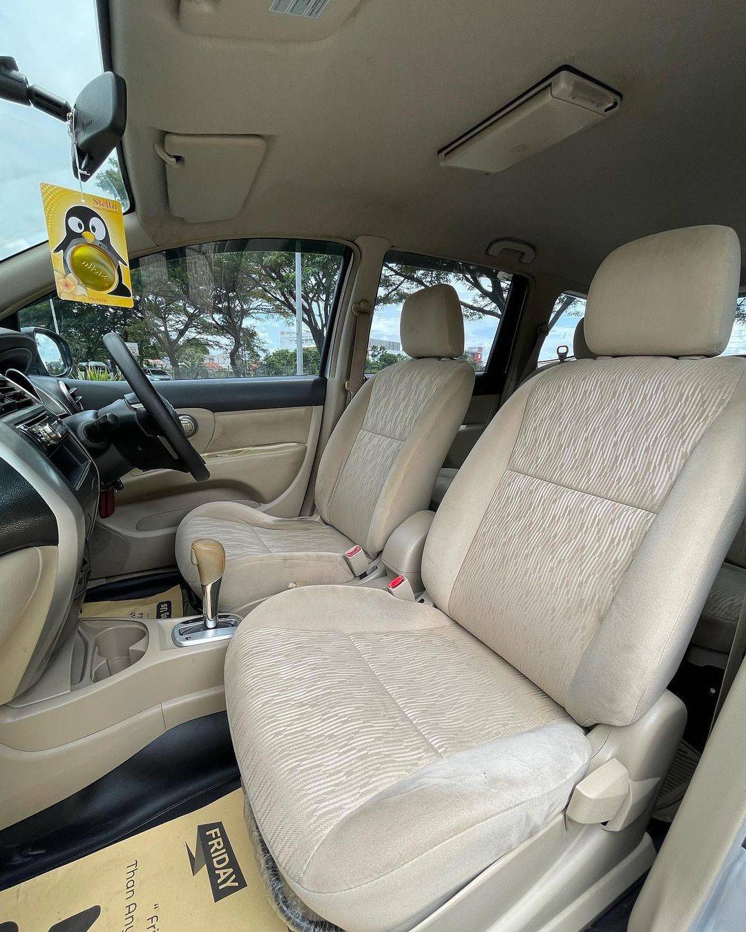 2014 Nissan Grand Livina 2014 Nissan Grand Livina