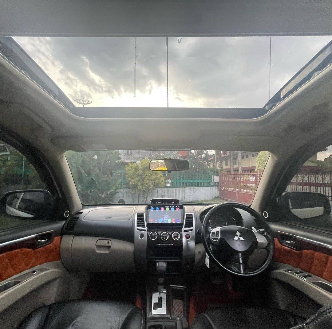 2015 Mitsubishi Pajero Sport 2015 Mitsubishi Pajero Sport