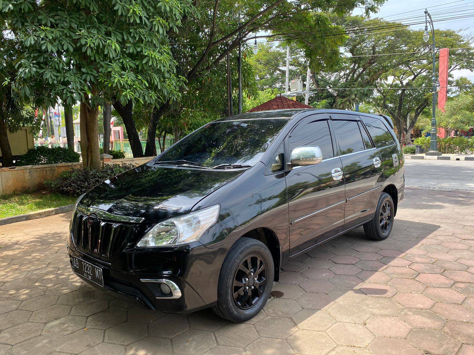 Second Hand 2005 Toyota Kijang Innova Second Hand 2005 Toyota Kijang Innova
