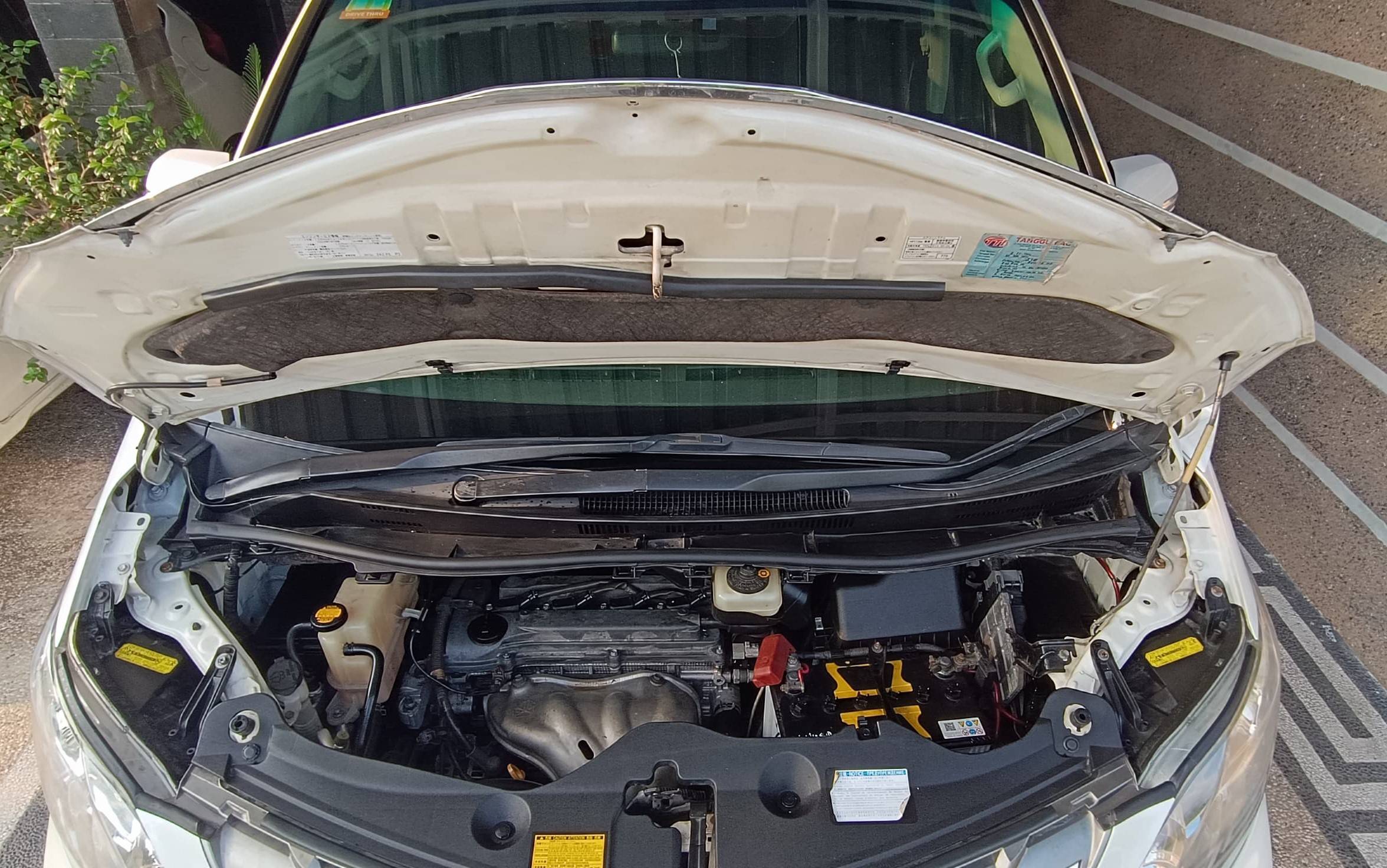 2012 Toyota Alphard 2012 Toyota Alphard