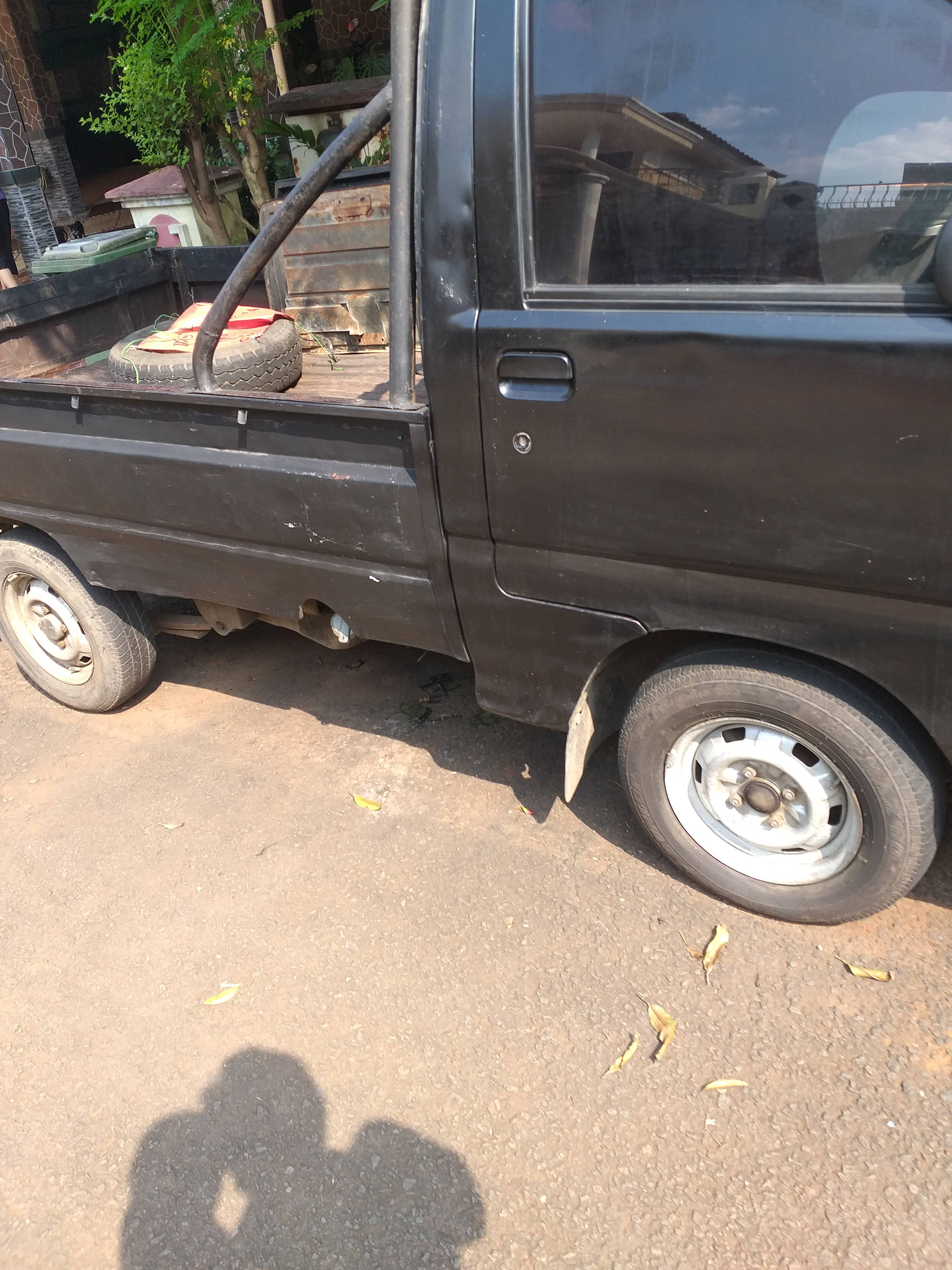 2003 Daihatsu Zebra 2003 Daihatsu Zebra