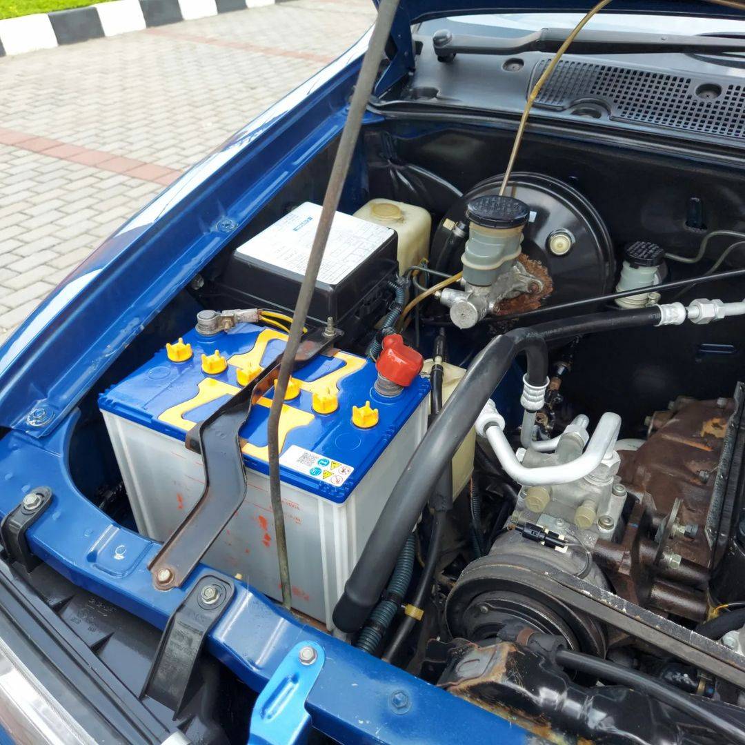 2001 Isuzu Panther 2001 Isuzu Panther