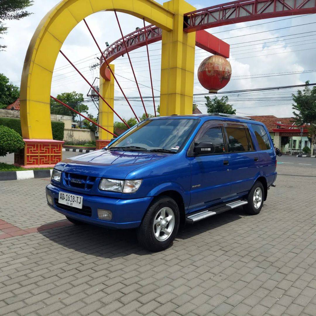 2001 Isuzu Panther 2001 Isuzu Panther