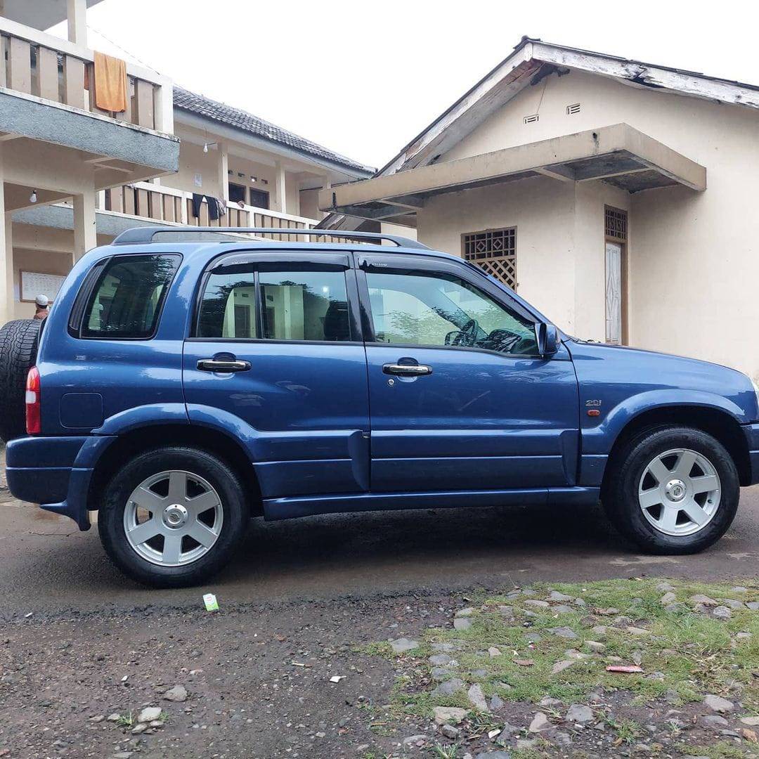 2002 Suzuki Escudo 2002 Suzuki Escudo