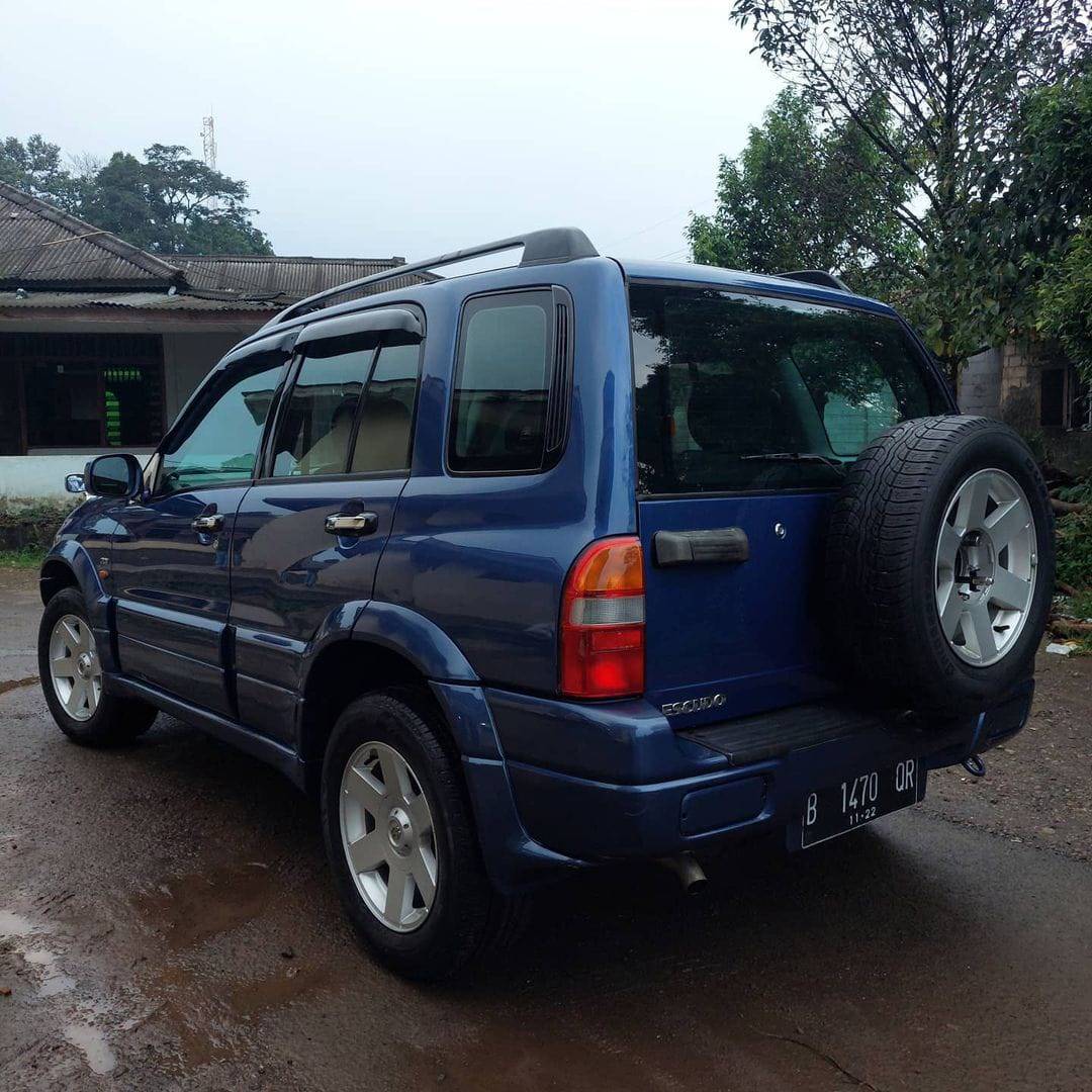 2002 Suzuki Escudo 2002 Suzuki Escudo