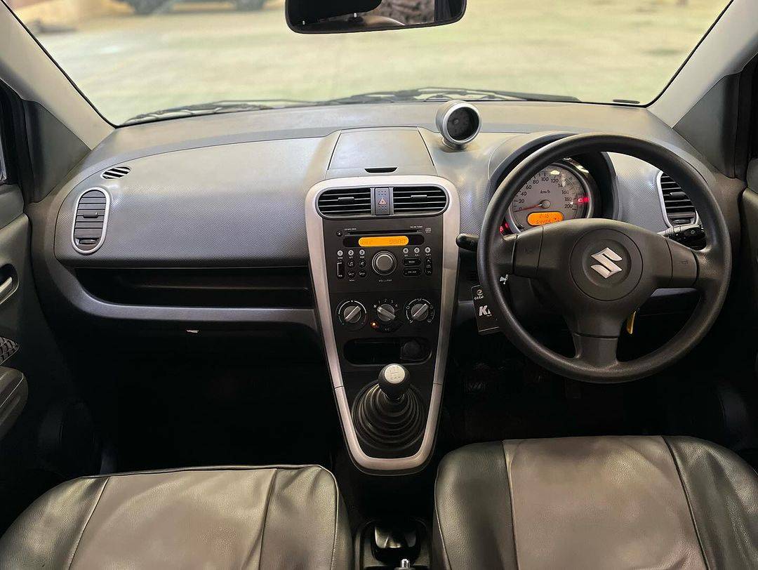 2013 Suzuki Splash 2013 Suzuki Splash