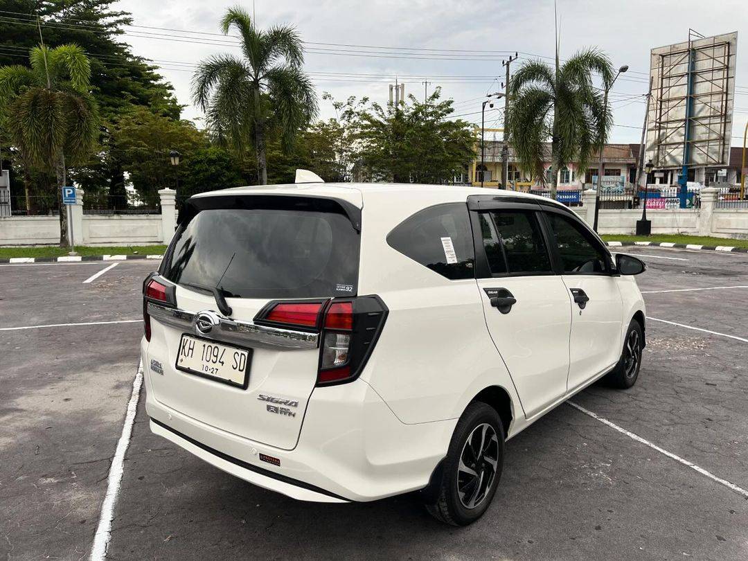 2022 Daihatsu Sigra 2022 Daihatsu Sigra