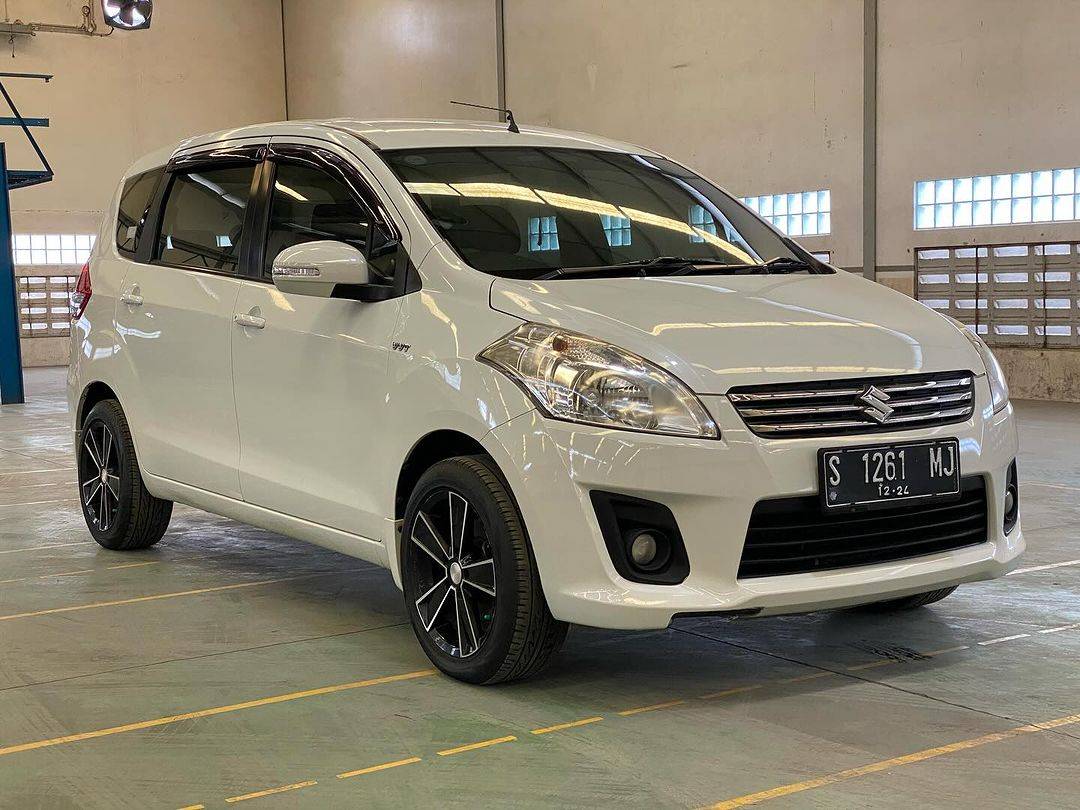 2014 Suzuki Ertiga 2014 Suzuki Ertiga