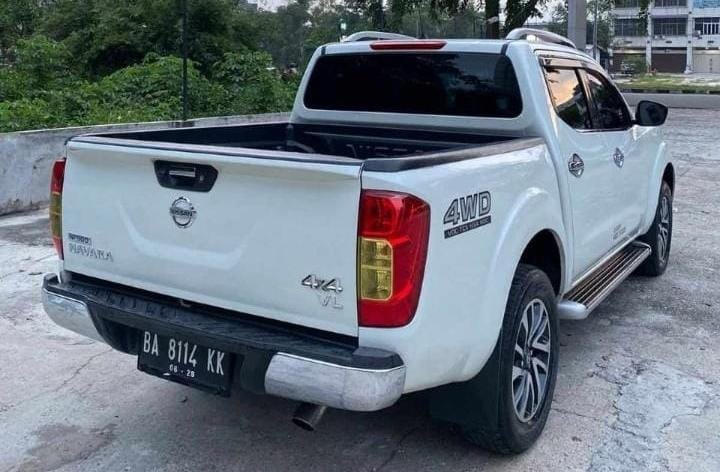 2015 Nissan Navara Bekas 2015 Nissan Navara Bekas