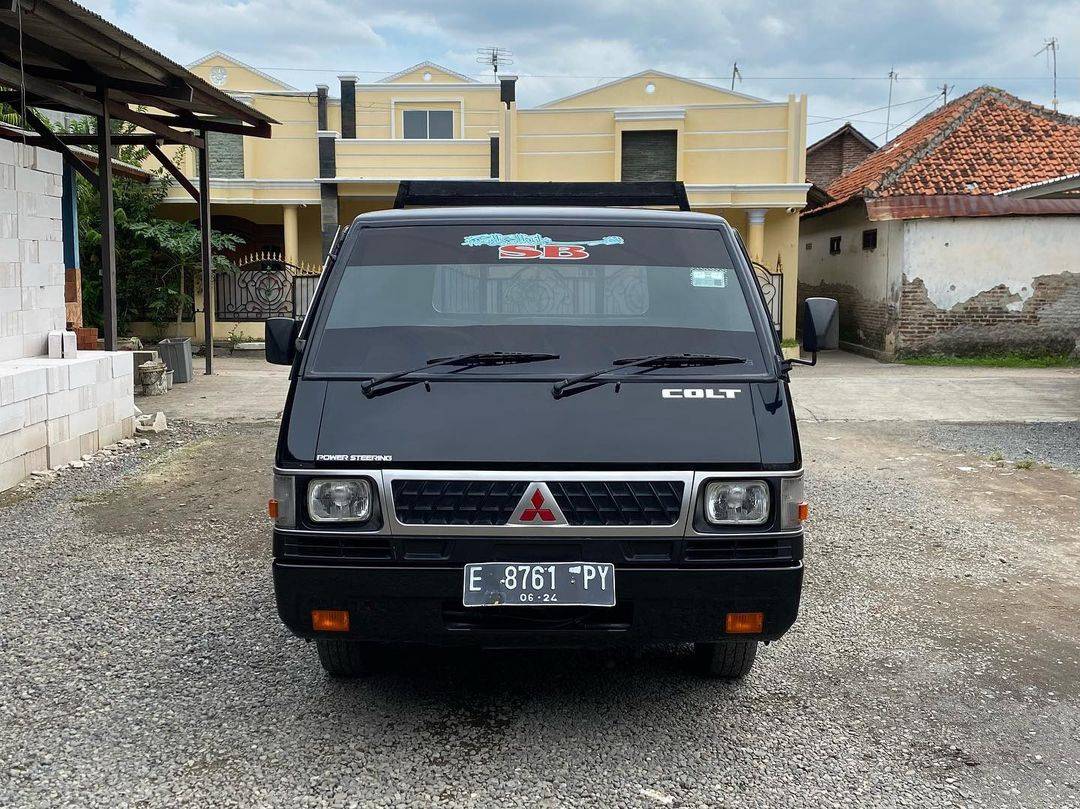 2019 Mitsubishi L300 Bekas 2019 Mitsubishi L300 Bekas