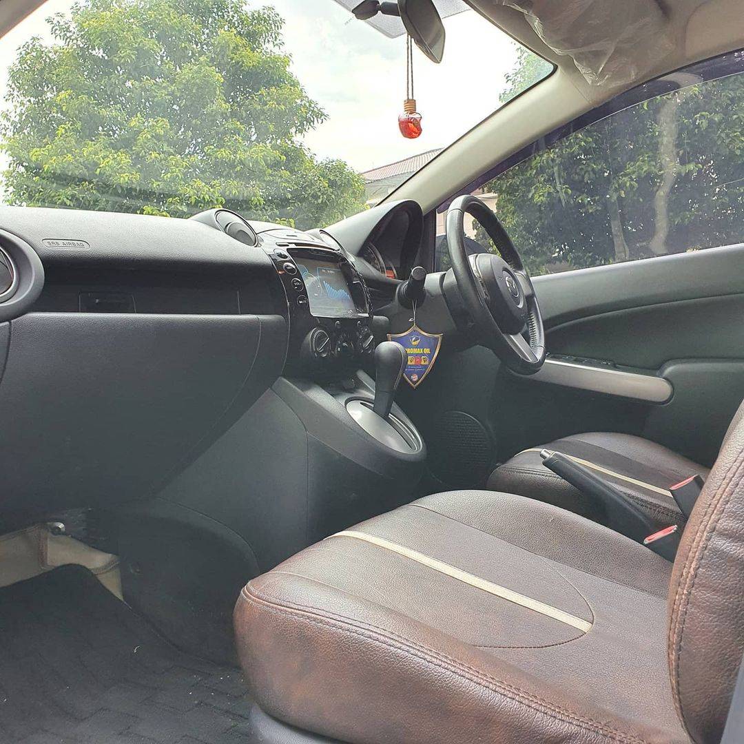 2015 Mazda 2 2015 Mazda 2