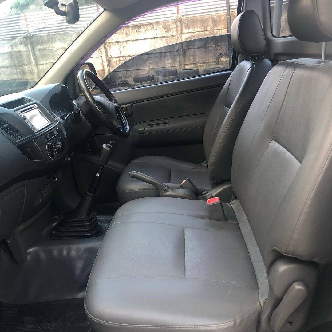 2013 Toyota Hilux 2013 Toyota Hilux